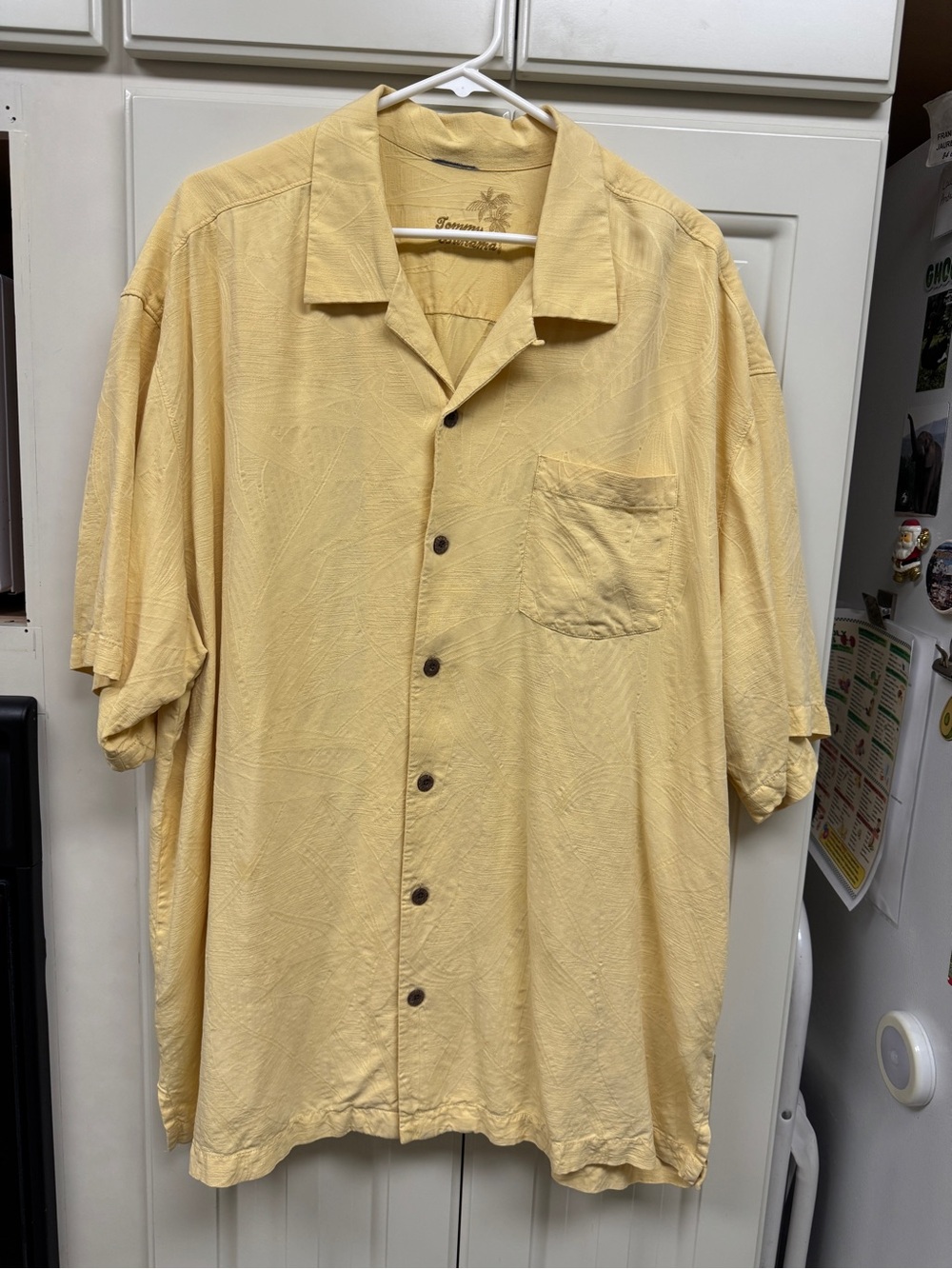 Tommy Bahama Men’s 100% Silk Hawaiian Shirt – XLX/TGT